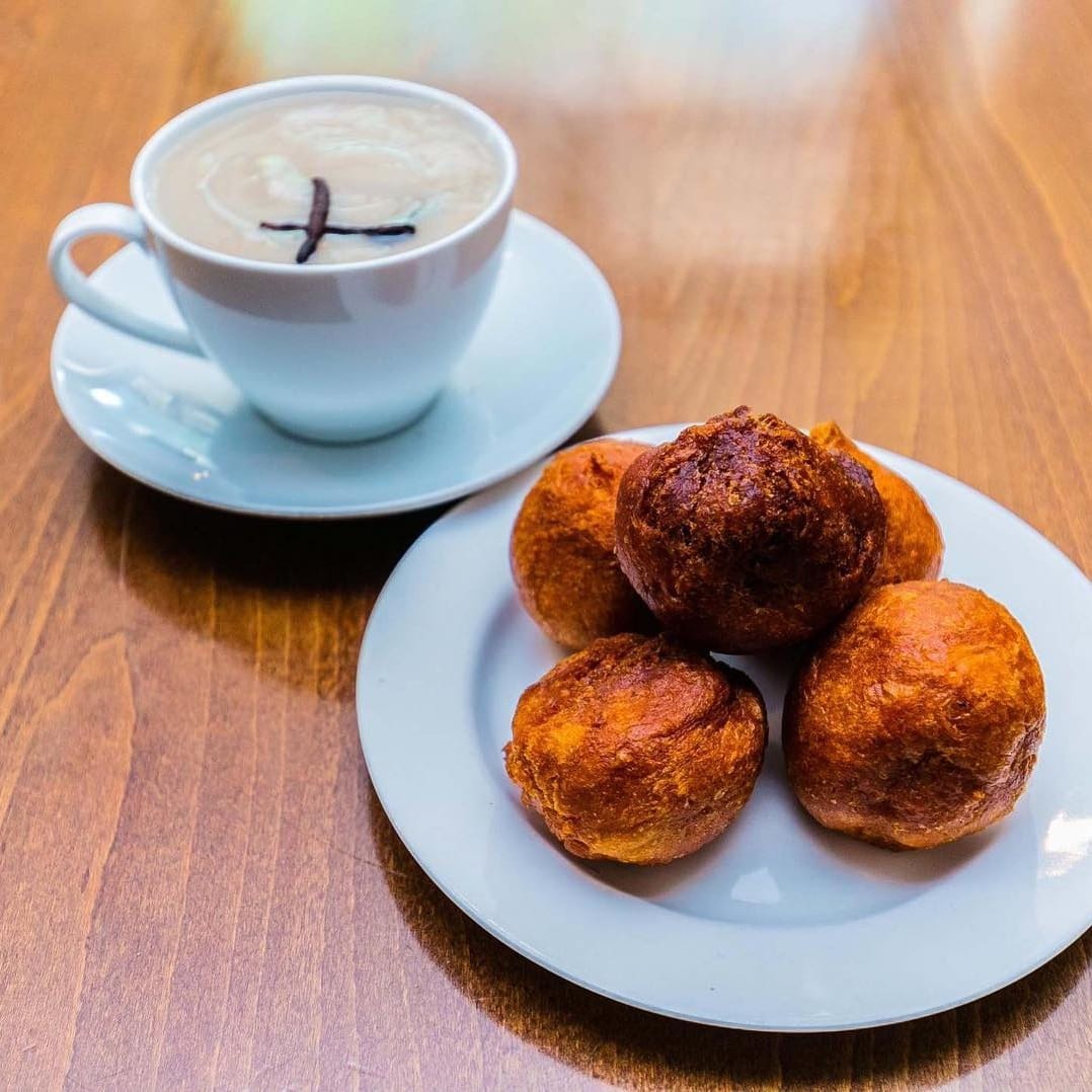 Kate’s Cafe: Home-Cooked Ghanaian Goodness in East London